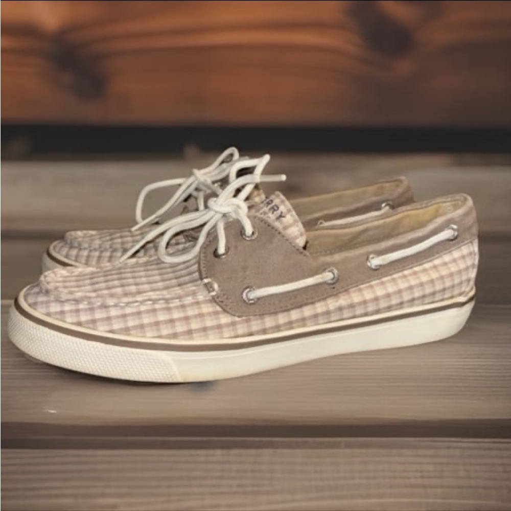Sperry Bahama 2 patchwork plaid boat shoes.Women’s size 7.5